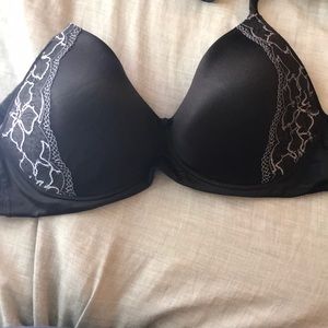 36 DD Bra